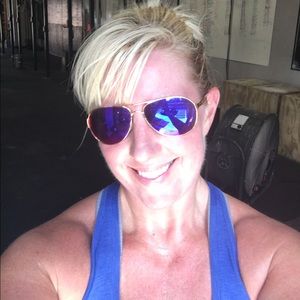 Meet your Posher, Christy